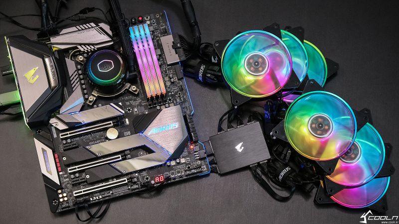 その他 GIGABYTE AORUS RGB FAN COMMANDER Gigabyte Сетевой контроллер Контролер Gigabyte Aorus RGB Fan