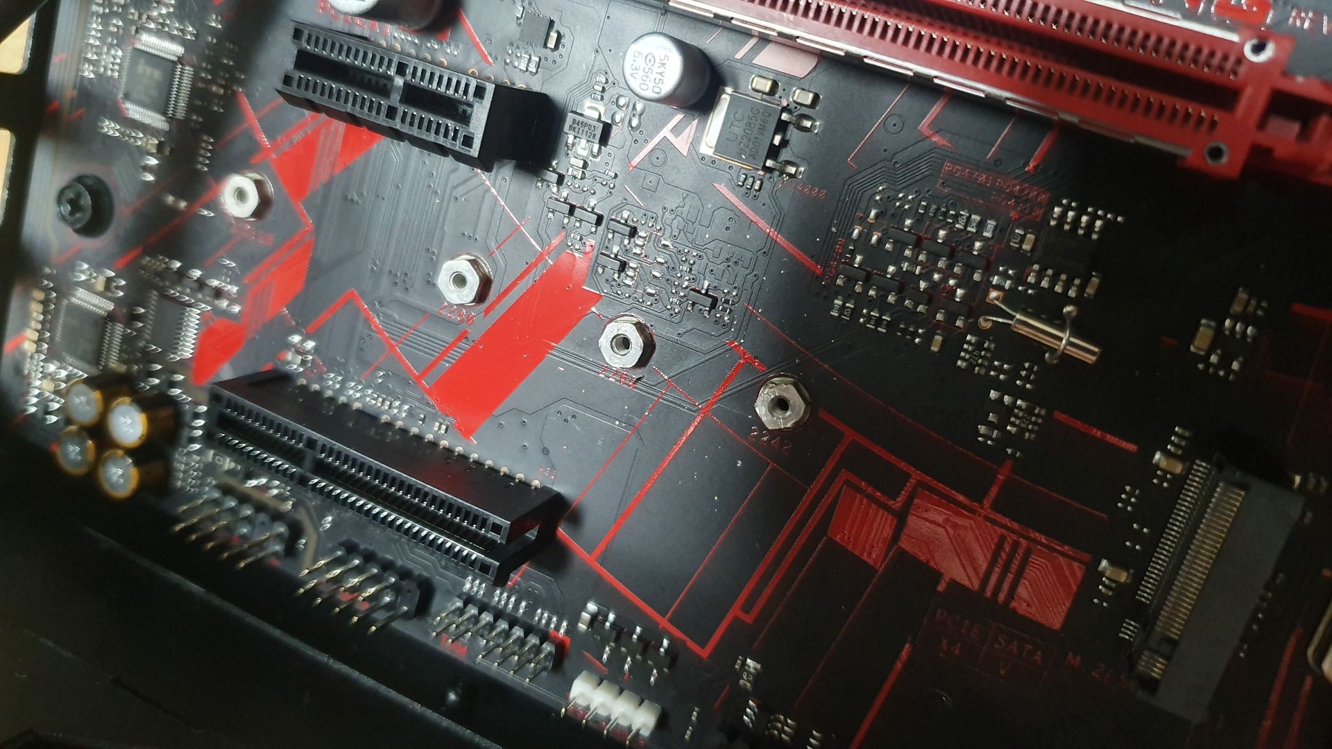 Asus Ex A320M Gaming Quick Review (BIOS, Features, VRM