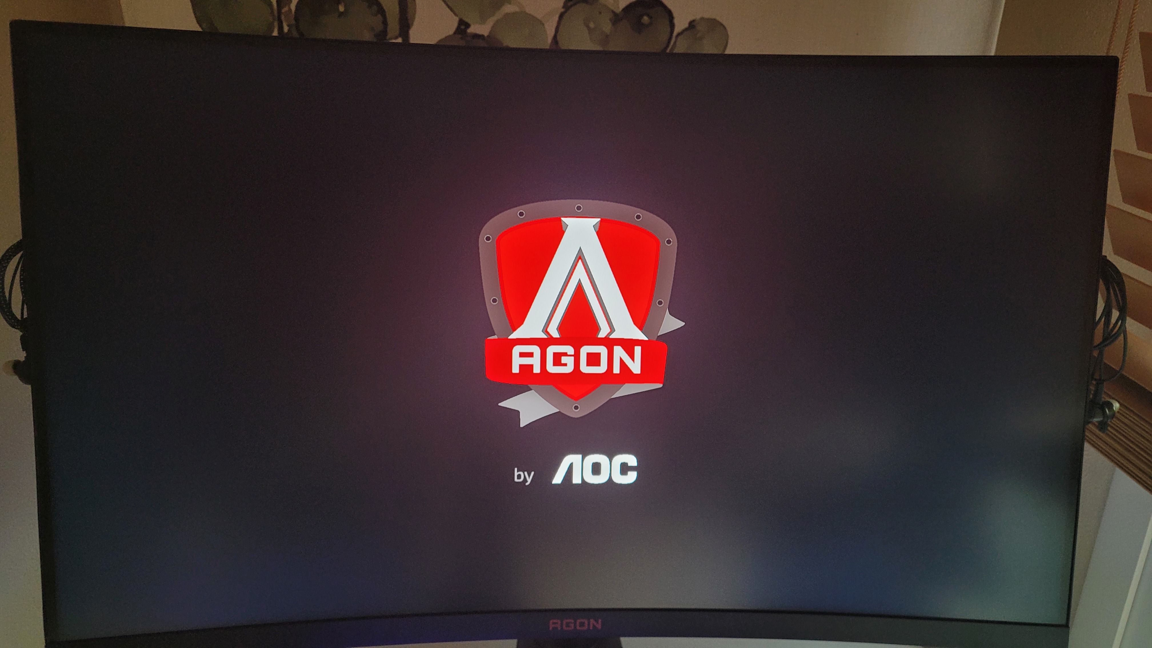 agon 323q 144 qhd