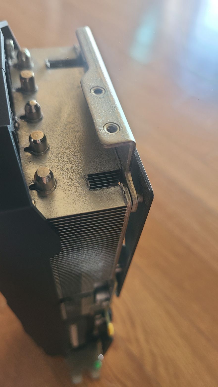 저도 채굴 퐁퐁 부식 에디션 한번 사봤습니다 > 그래픽카드 | 쿨엔조이