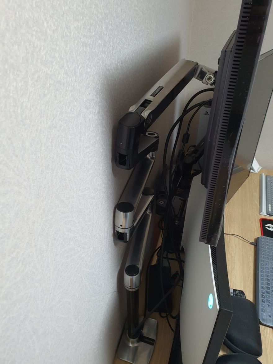 MSI RTX 4090 Suprim + Z790 Carbon 사용기 1부 입니다. > 그래픽카드 | 쿨엔조이