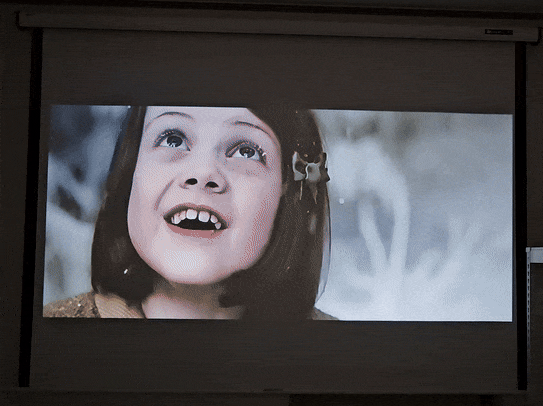 f2463d94ffb40a27e5ce13c66b48894ff90dcae9.gif